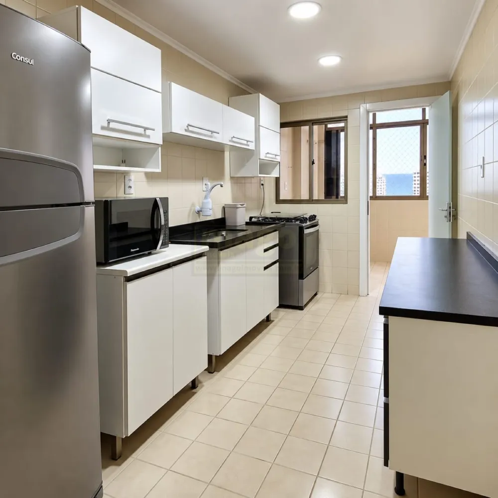 Apartamento 3 quartos para Locação Anual no bairro Centro em Balneário Camboriú