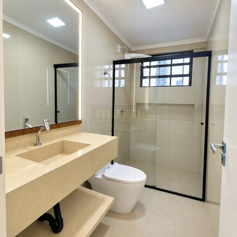 Apartamento 3 quartos para Locação Anual no bairro Centro em Balneário Camboriú