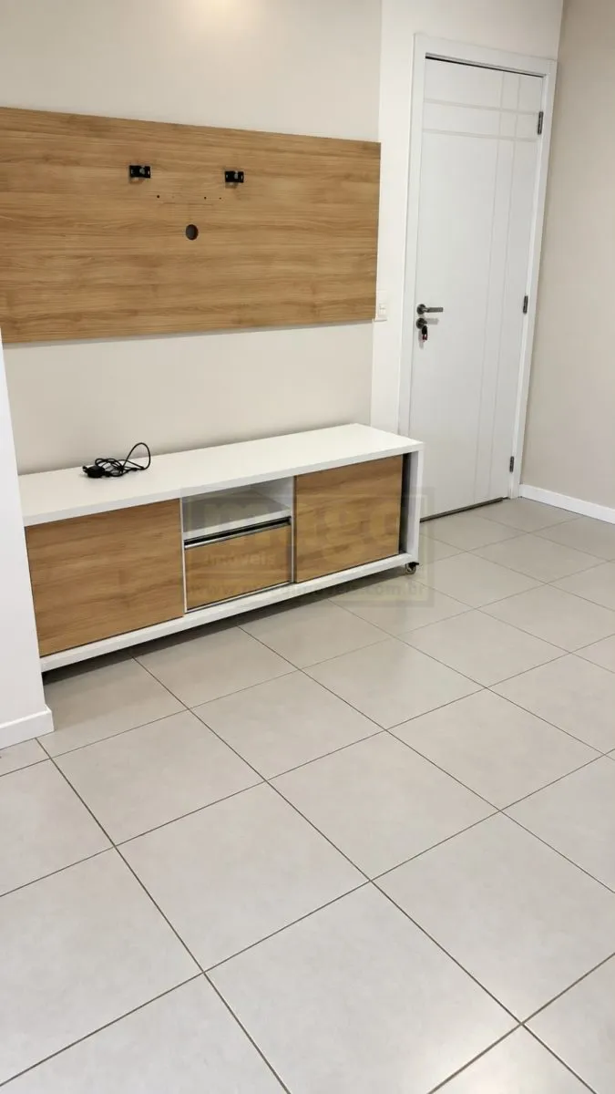 Apartamento 2 quartos para Locação Anual em Balneário Camboriú