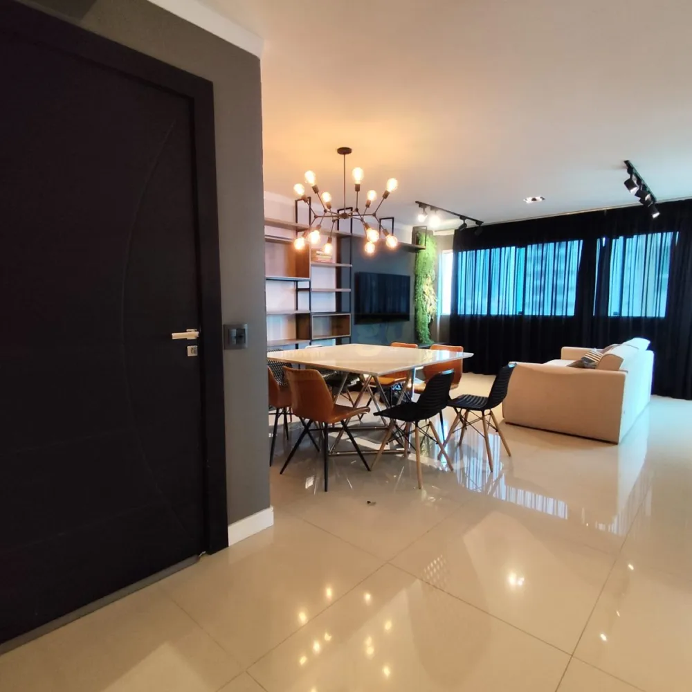 Apartamento 3 suítes para locação no bairro Centro em Balneário Camboriú