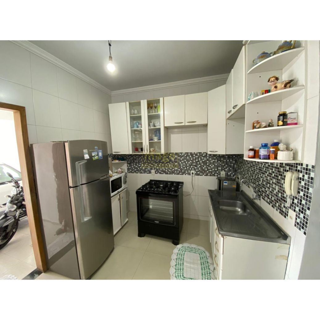 Linda casa no Centro de Balneário Camboriú, ótima oportunidade!