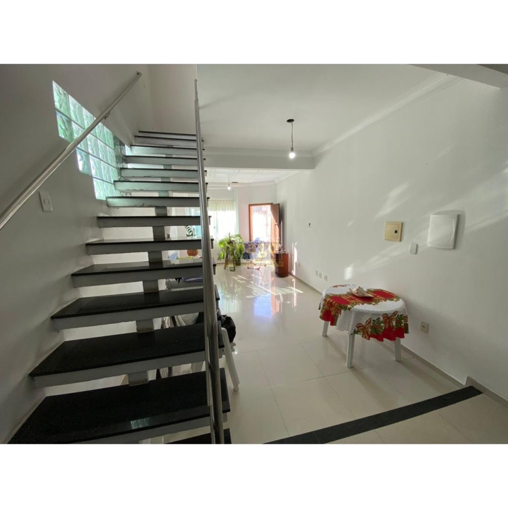 Linda casa no Centro de Balneário Camboriú, ótima oportunidade!