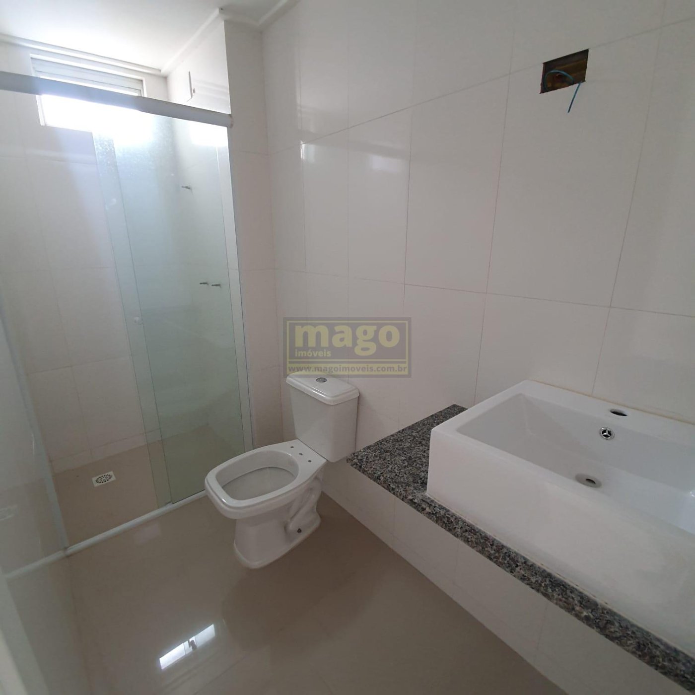 Imóvel 2 dormitórios + 1 suíte em Camboriú no bairro Cedros