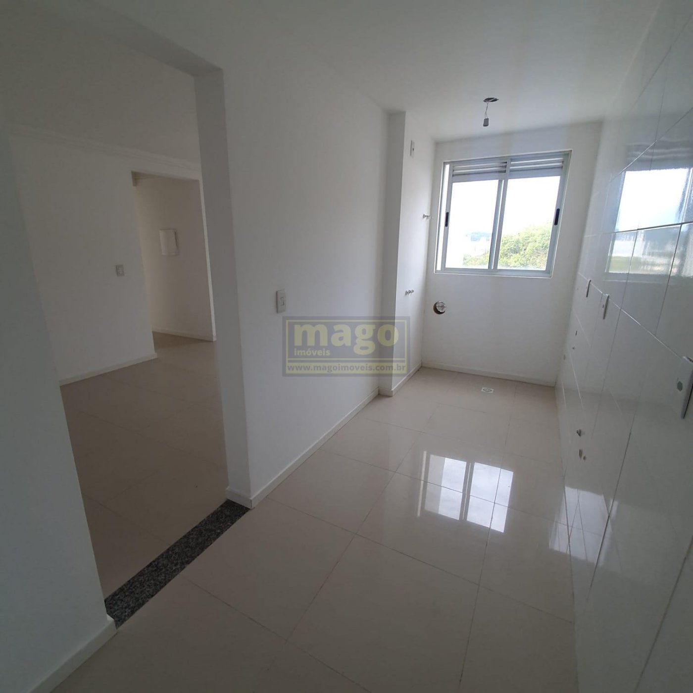 Imóvel 2 dormitórios + 1 suíte em Camboriú no bairro Cedros