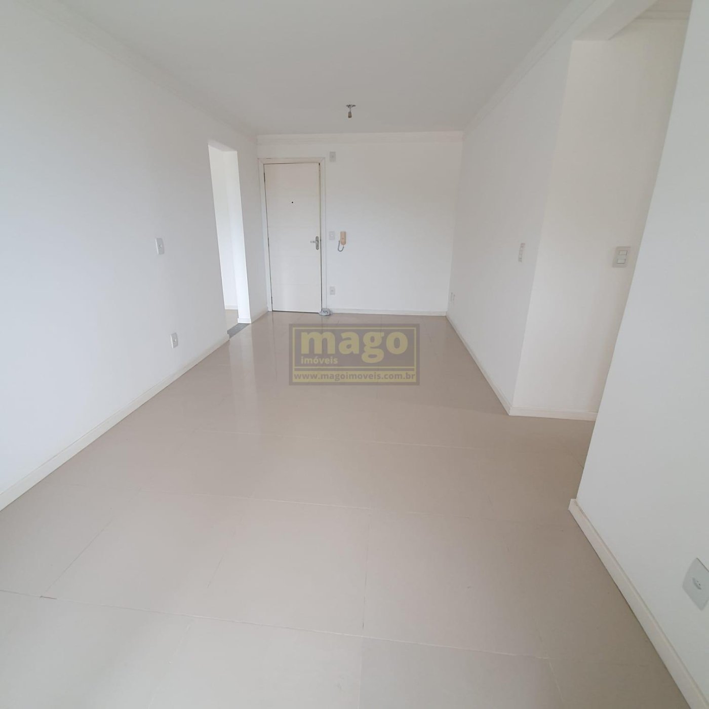 Imóvel 2 dormitórios + 1 suíte em Camboriú no bairro Cedros