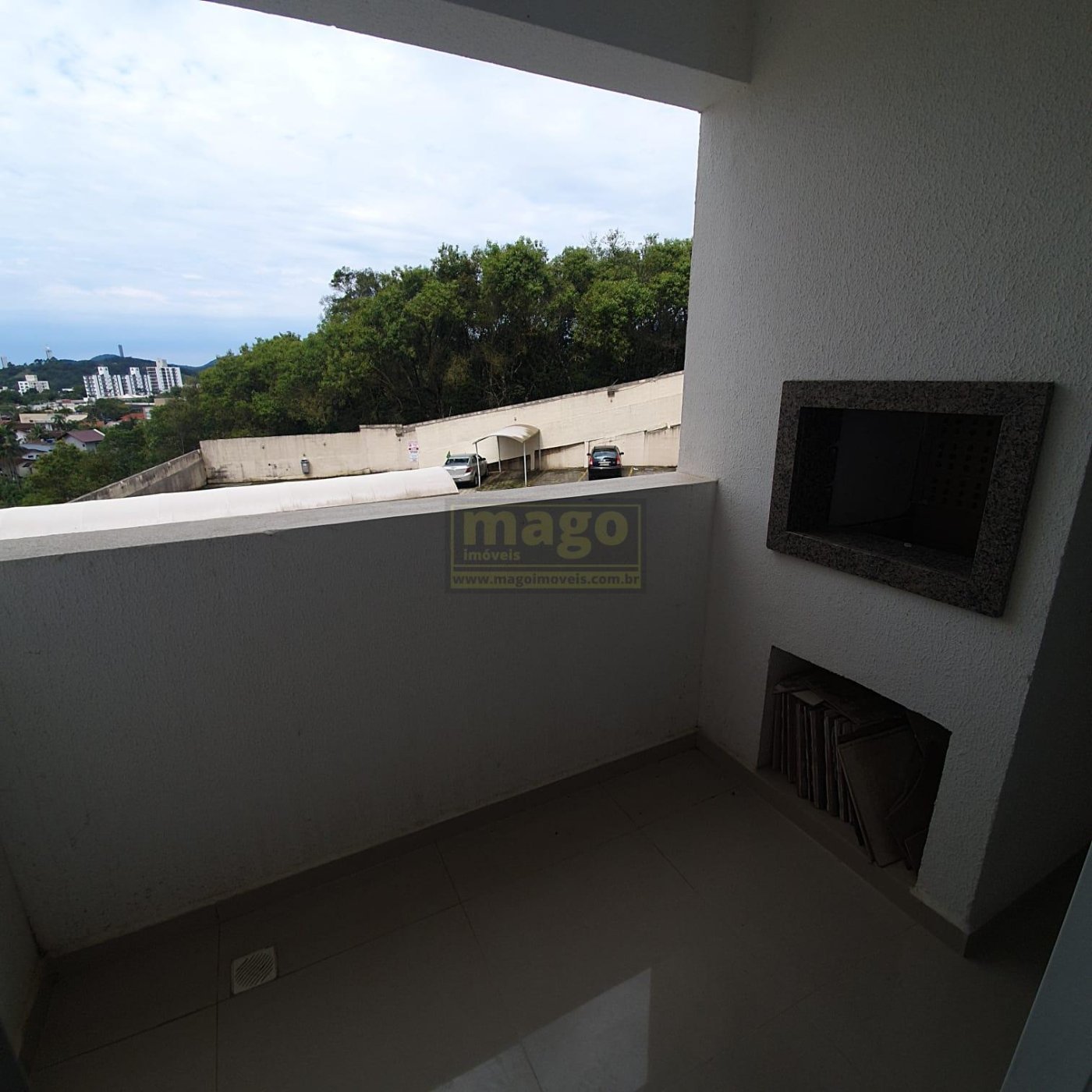 Imóvel 2 dormitórios + 1 suíte em Camboriú no bairro Cedros
