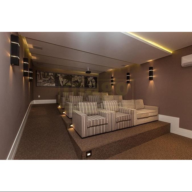 Apartamento com 3 suítes e 4 vagas de garagem na Barra Sul