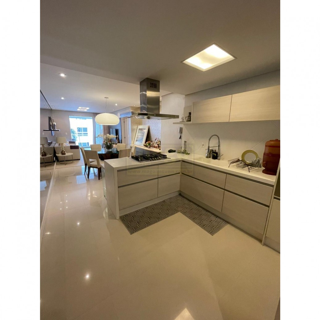 Apartamento mobiliado e decorado Praia Brava