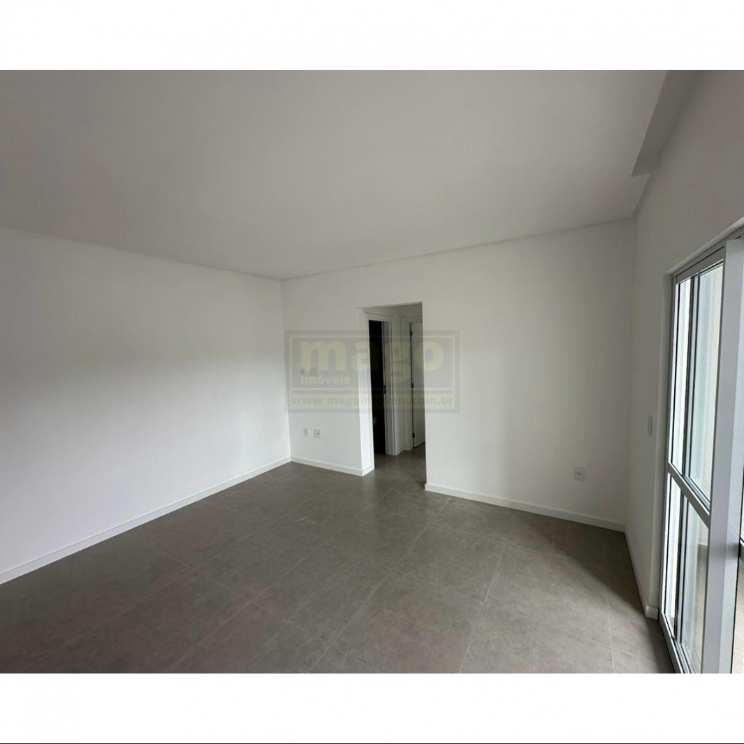 Apartamento Novo nas Nações para Venda
