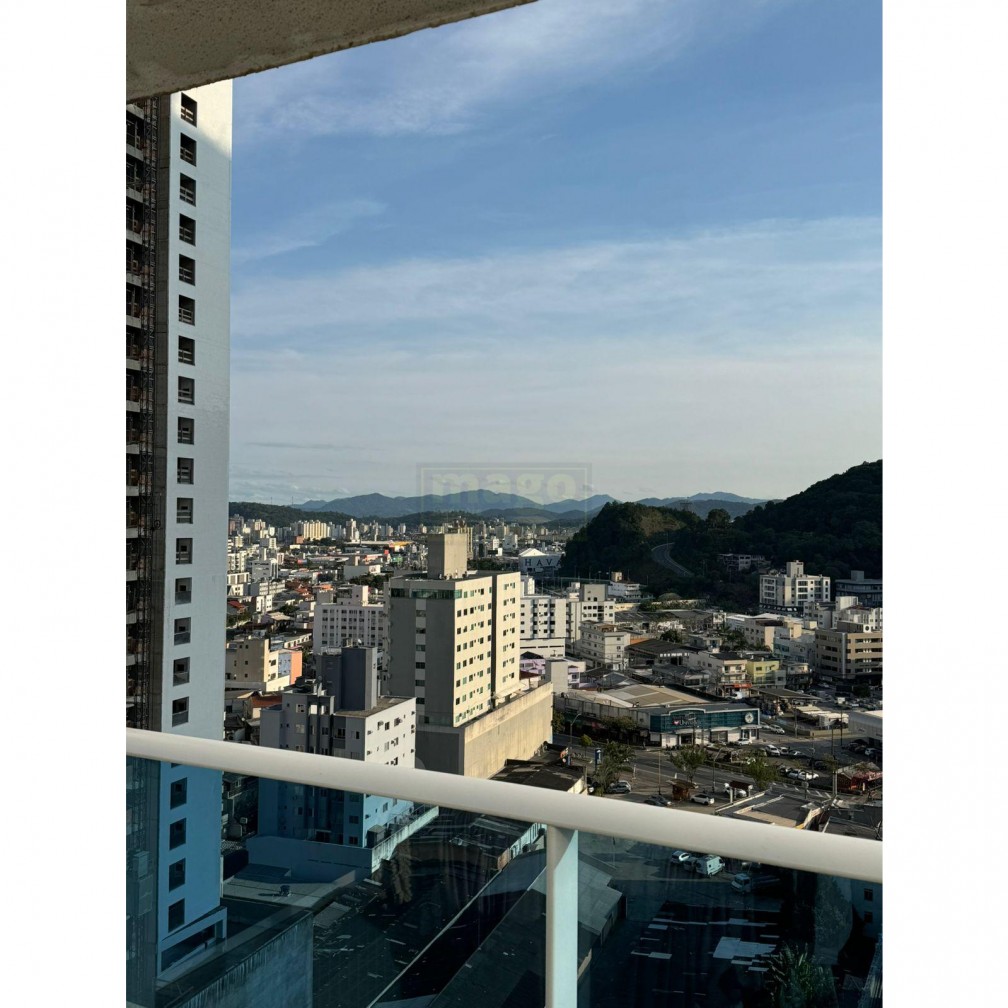 Apartamento com 3 suites e Sacada com Vista para toda cidade