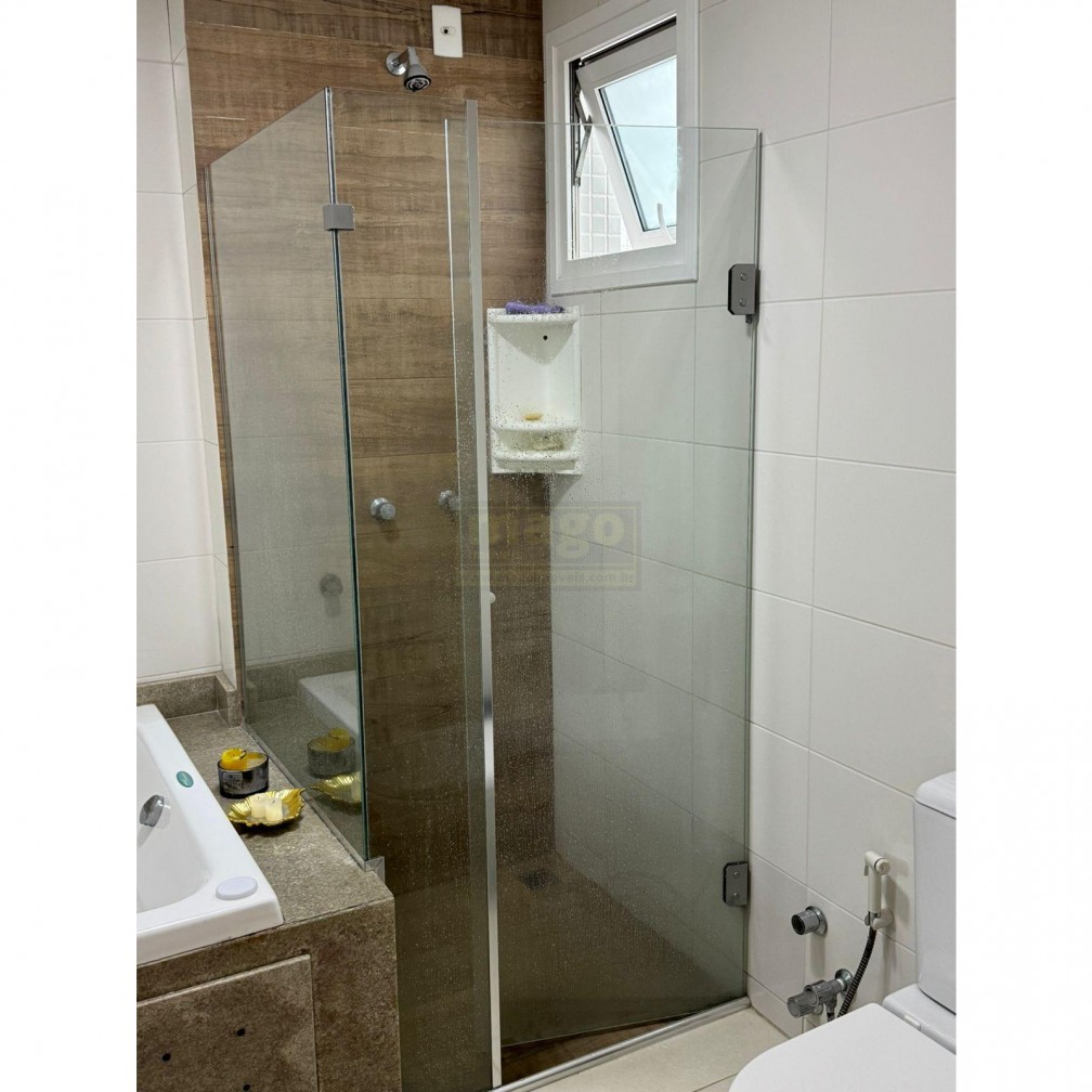 Apartamento com 3 suites e Sacada com Vista para toda cidade