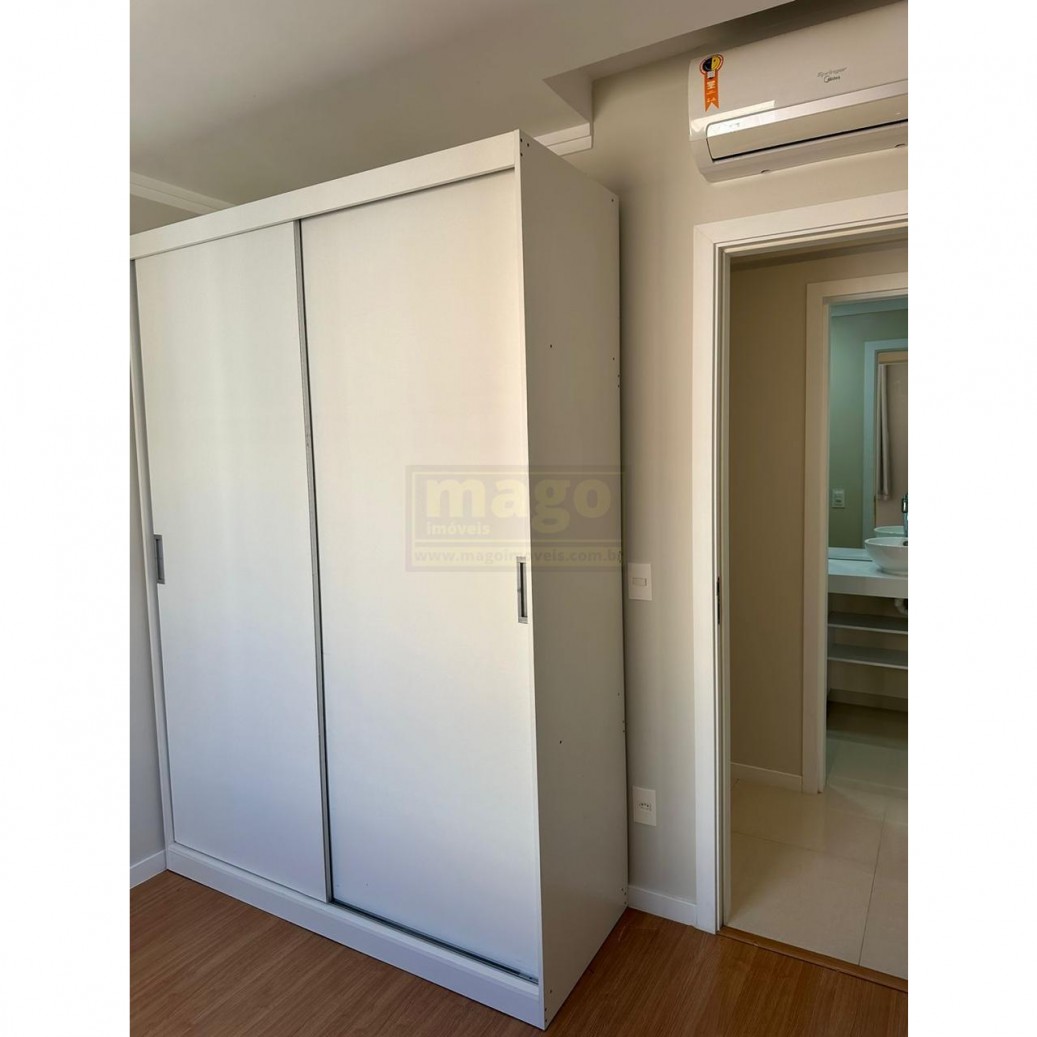 Apartamento em Condomínio nas Nações com 1 suite para Venda