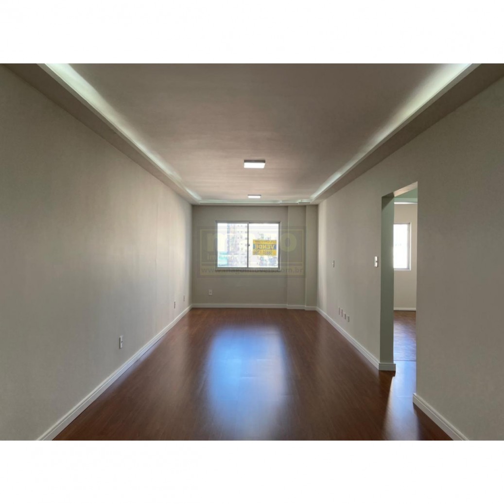 Apartamento Novo no Centro de Balneário Camboriú para Venda