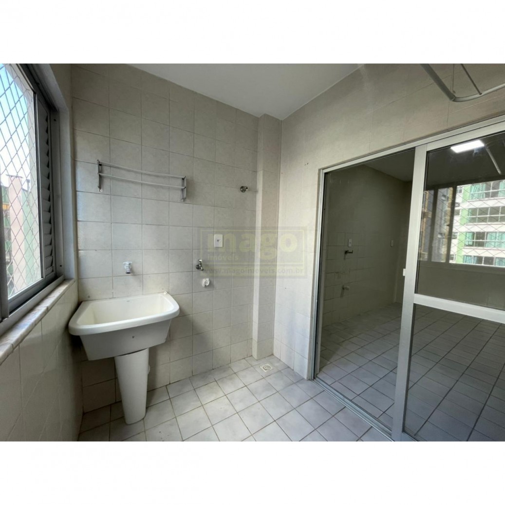 Apartamento Novo no Centro de Balneário Camboriú para Venda