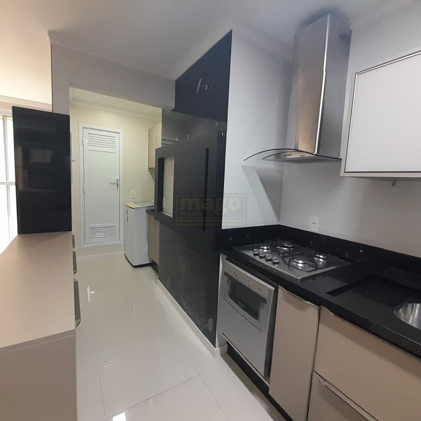 Apartamento no bairro Nações mobiliado e com ótima localização