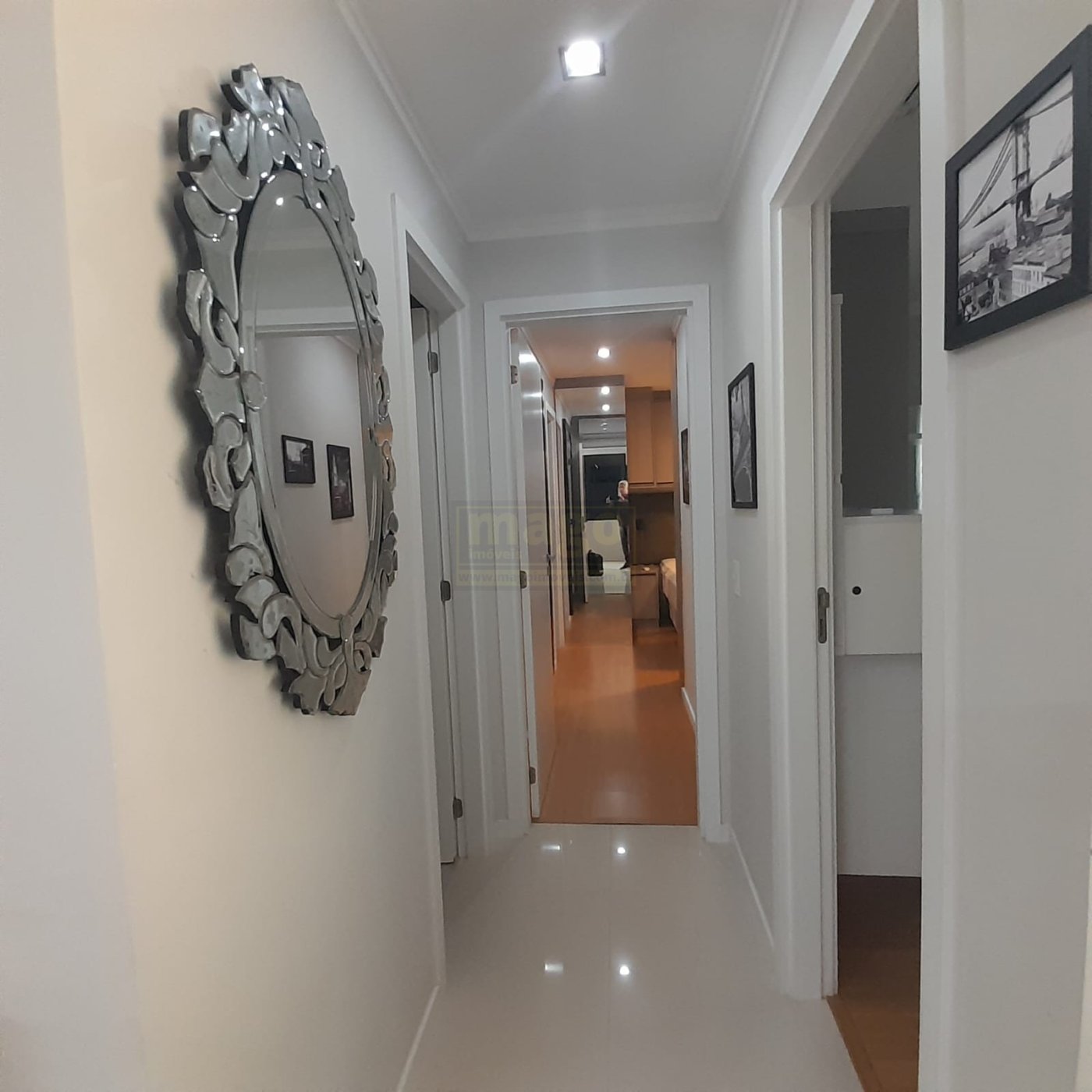 Apartamento no bairro Nações mobiliado e com ótima localização