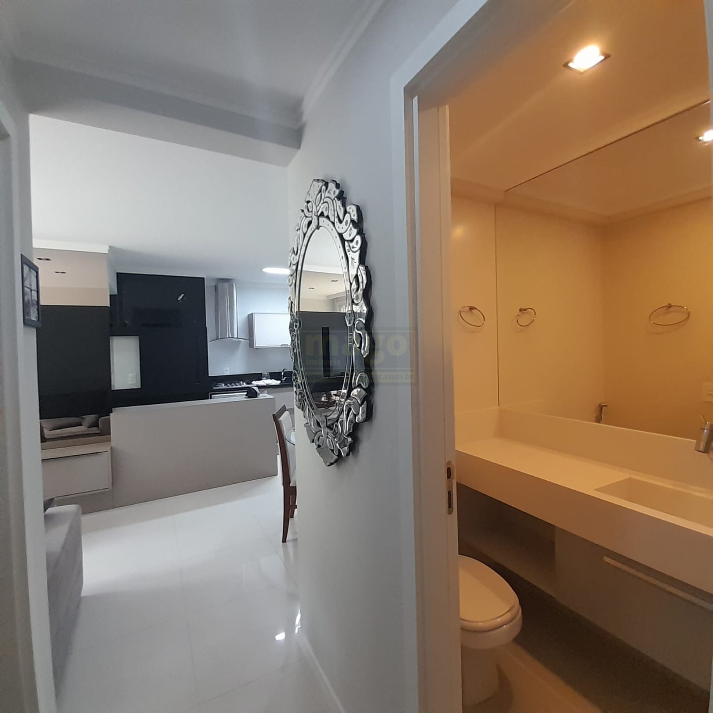 Apartamento no bairro Nações mobiliado e com ótima localização