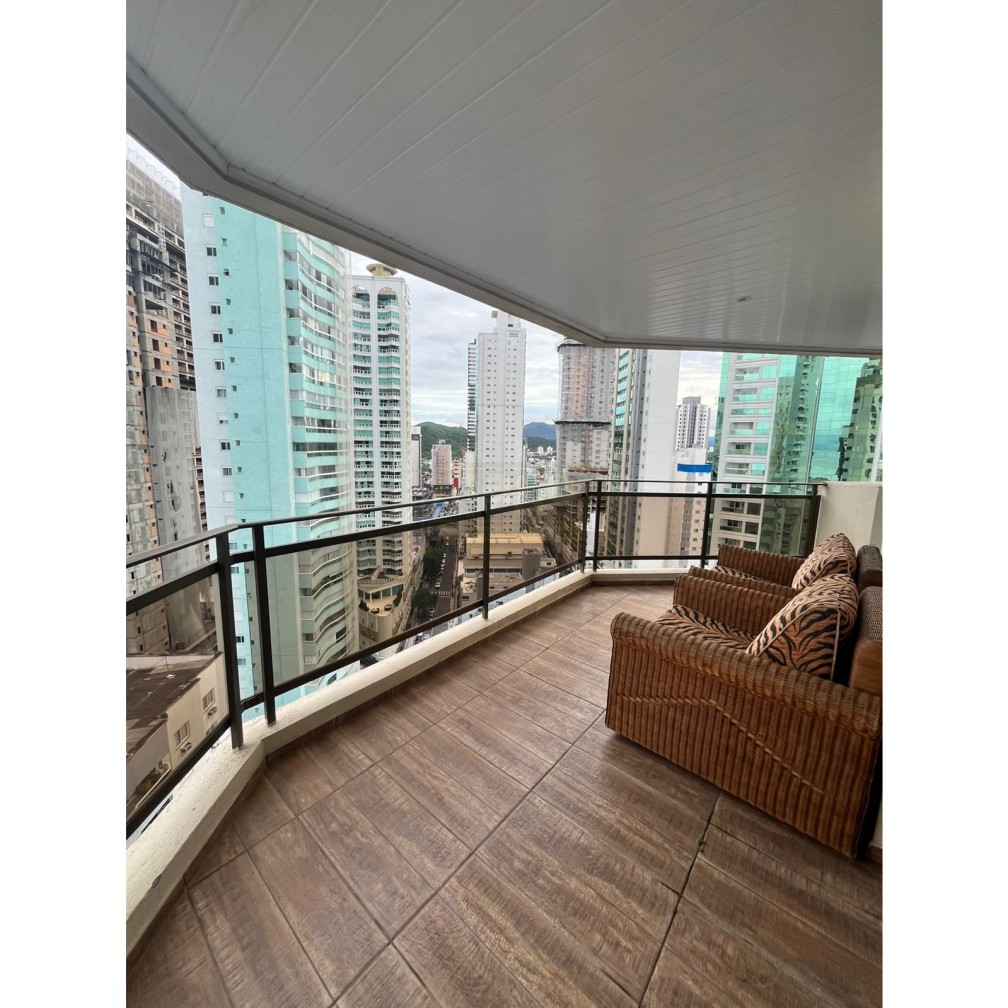 Apartamento para venda na Quadra Mar em Balneário Camboriú