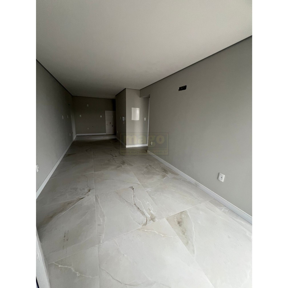 Apartamento 2 quartos para Venda no bairro Nações em Balneário Camboriú