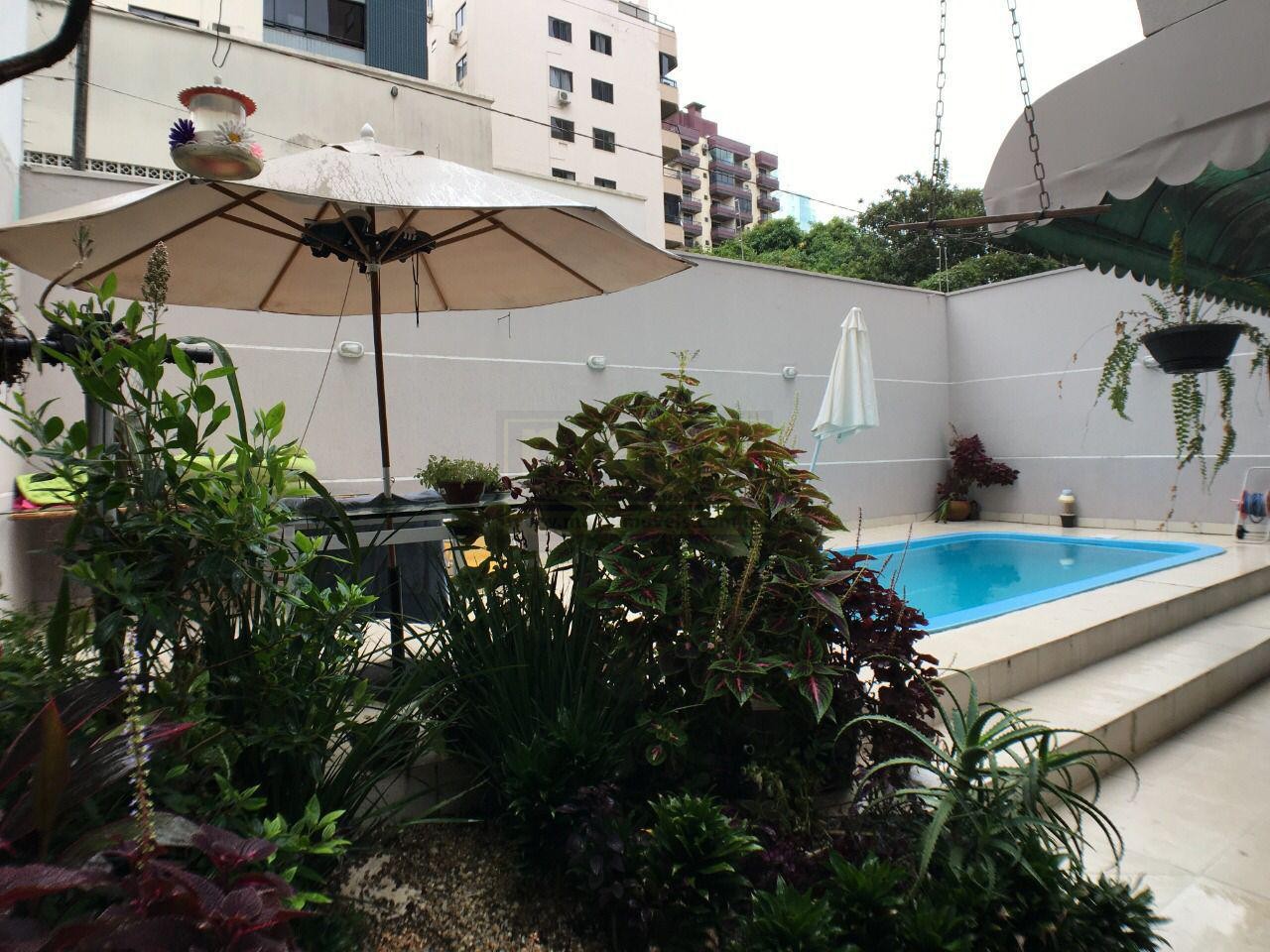 Casa 5 quartos para Venda no bairro Centro em Balneário Camboriú
