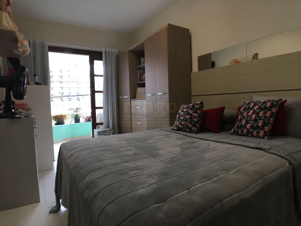 Casa 5 quartos para Venda no bairro Centro em Balneário Camboriú
