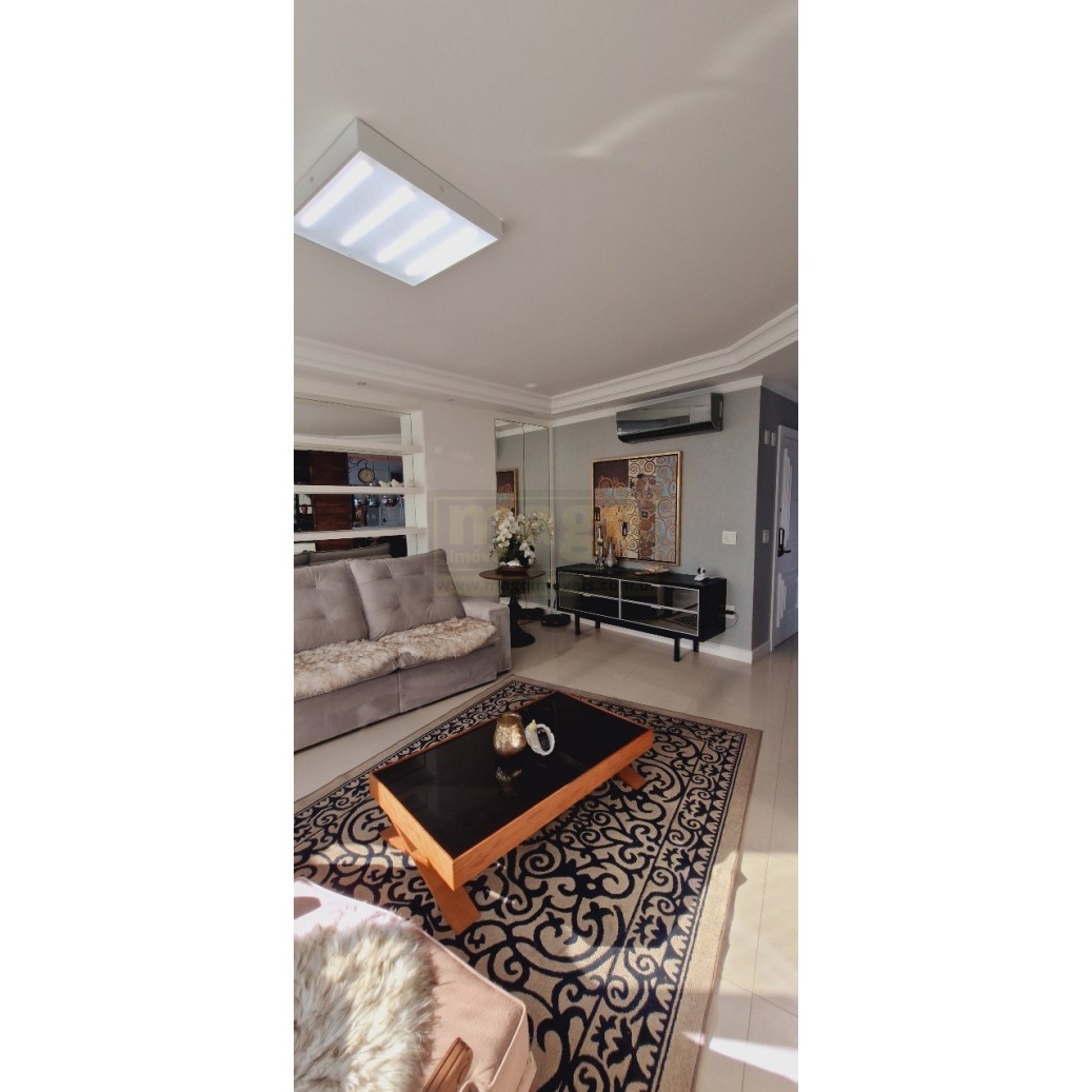 Apartamento 3 suítes para Venda no bairro Centro em Balneário Camboriú