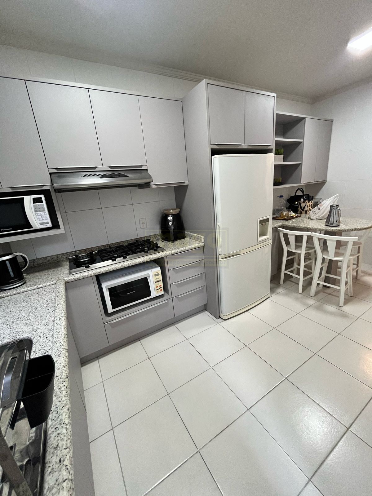 Apartamento 3 suítes para venda no bairro Barra Sul em Balneário Camboriú
