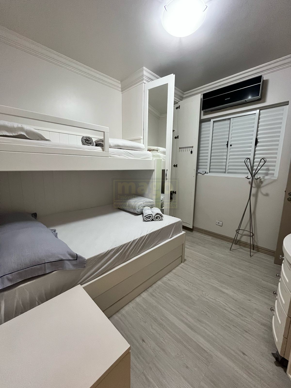 Apartamento 3 suítes para venda no bairro Barra Sul em Balneário Camboriú