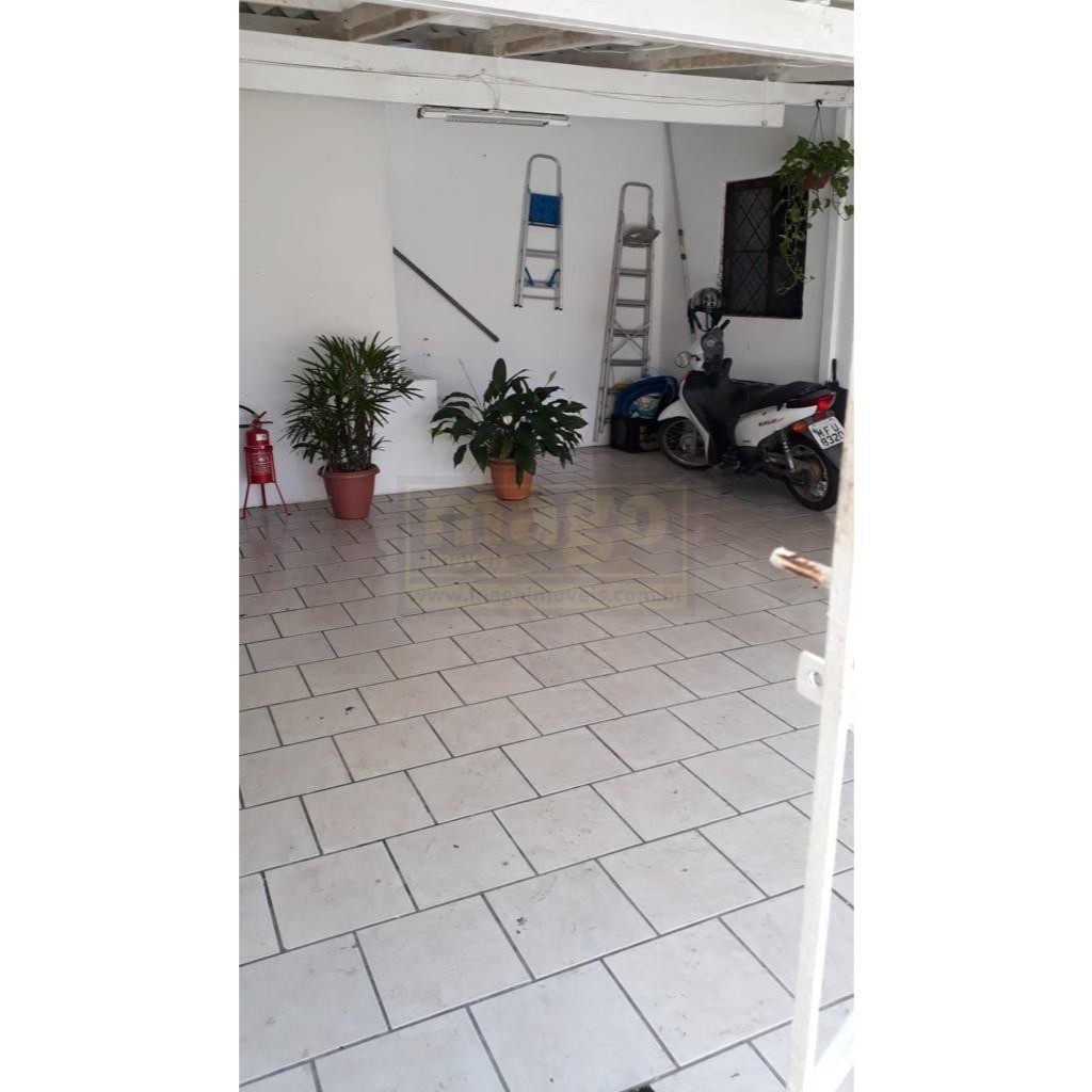 Casa 2 quartos para Venda no bairro Centro em Balneário Camboriú