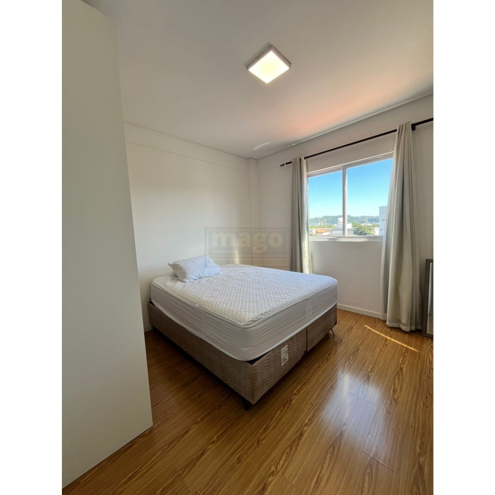 Apartamento 2 quartos para Locação Anual no bairro Centro  em Balneário Camboriú