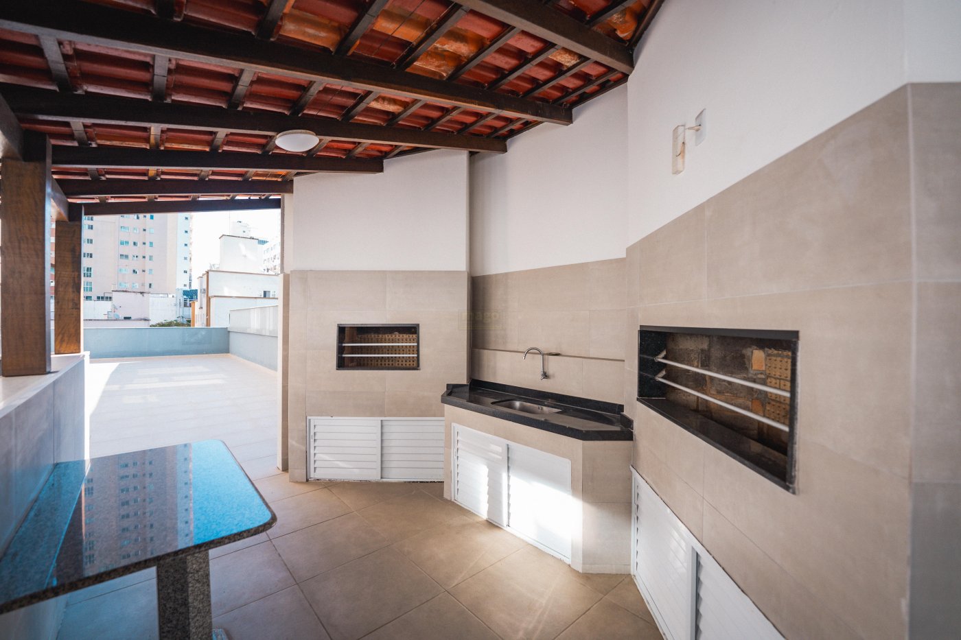 Apartamento 2 quartos para Venda no bairro Barra Norte em Balneário Camboriú