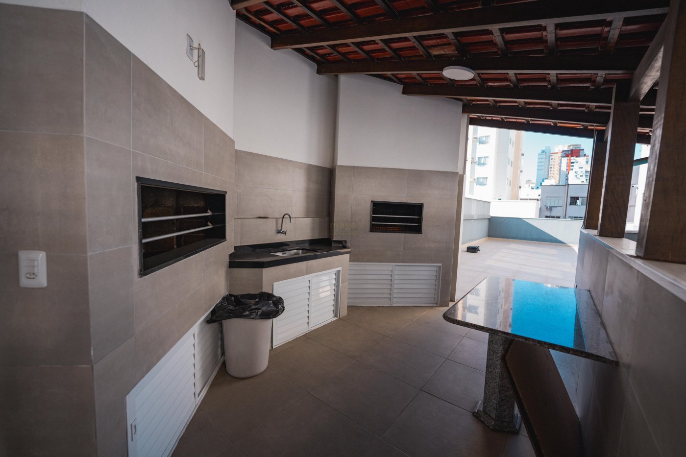 Apartamento 2 quartos para Venda no bairro Barra Norte em Balneário Camboriú