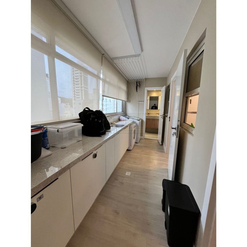 Apartamento 3 quartos para Locação Anual no bairro Centro em Balneário C