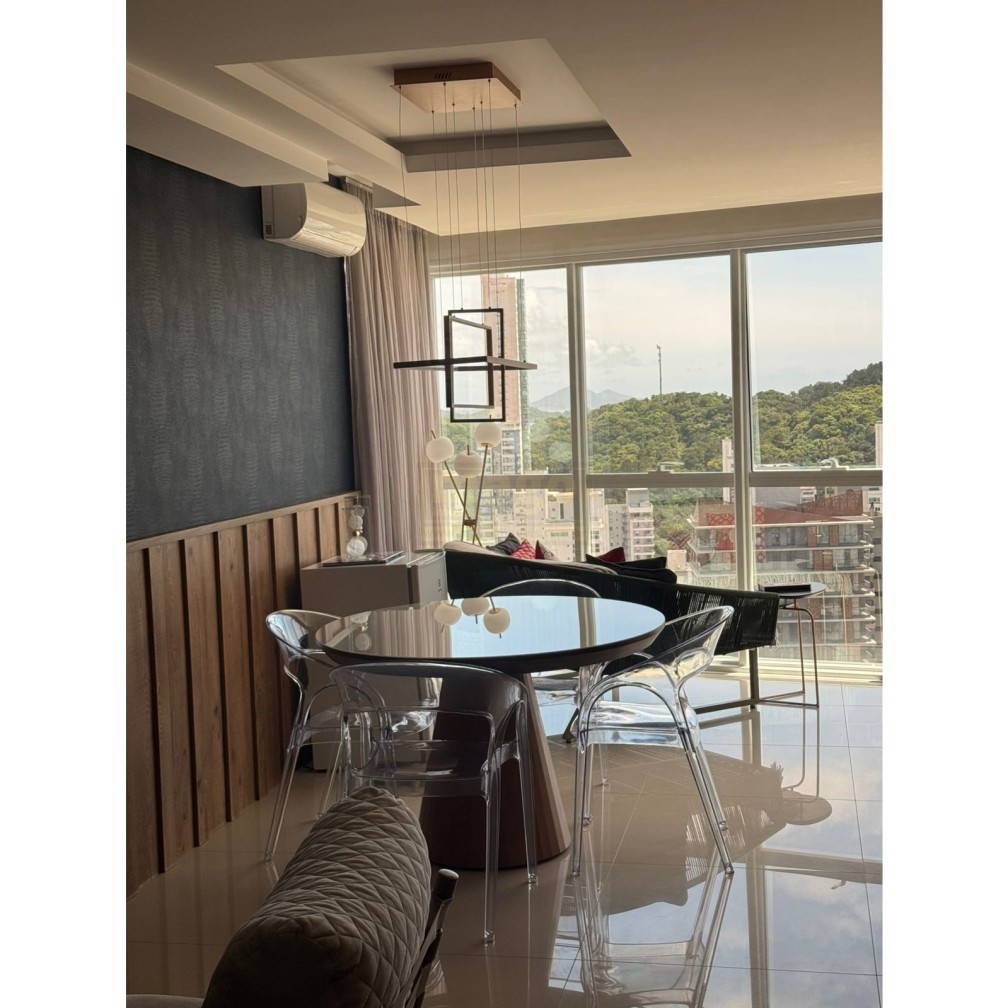 Aconchego de lar com vista mar padrão FG