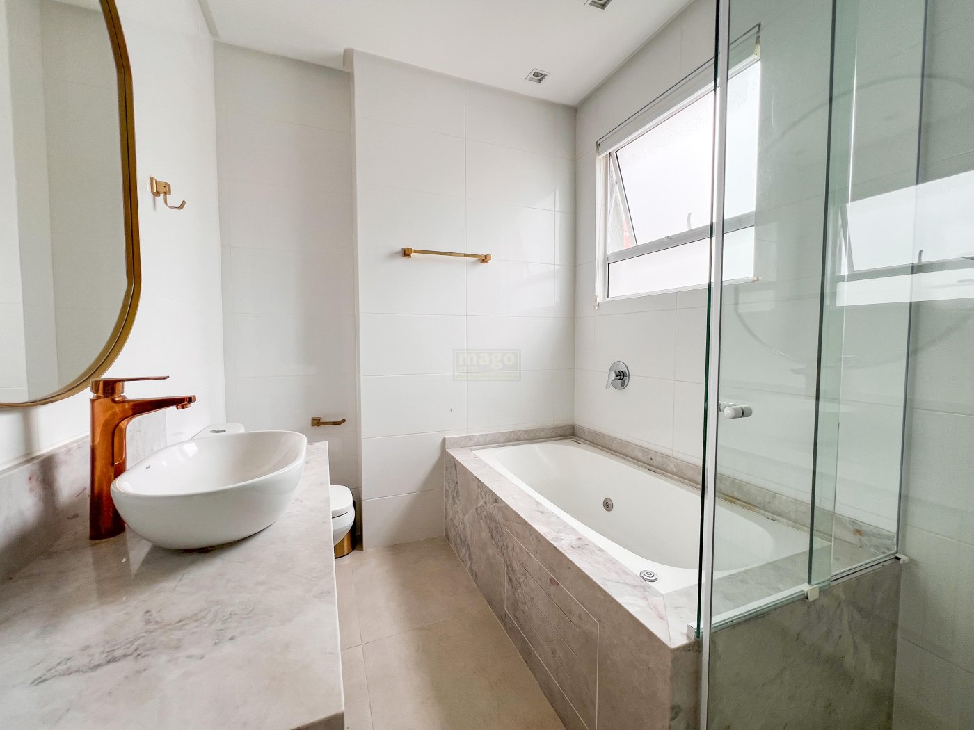Excelente apartamento mobiliado no bairro Pioneiros
