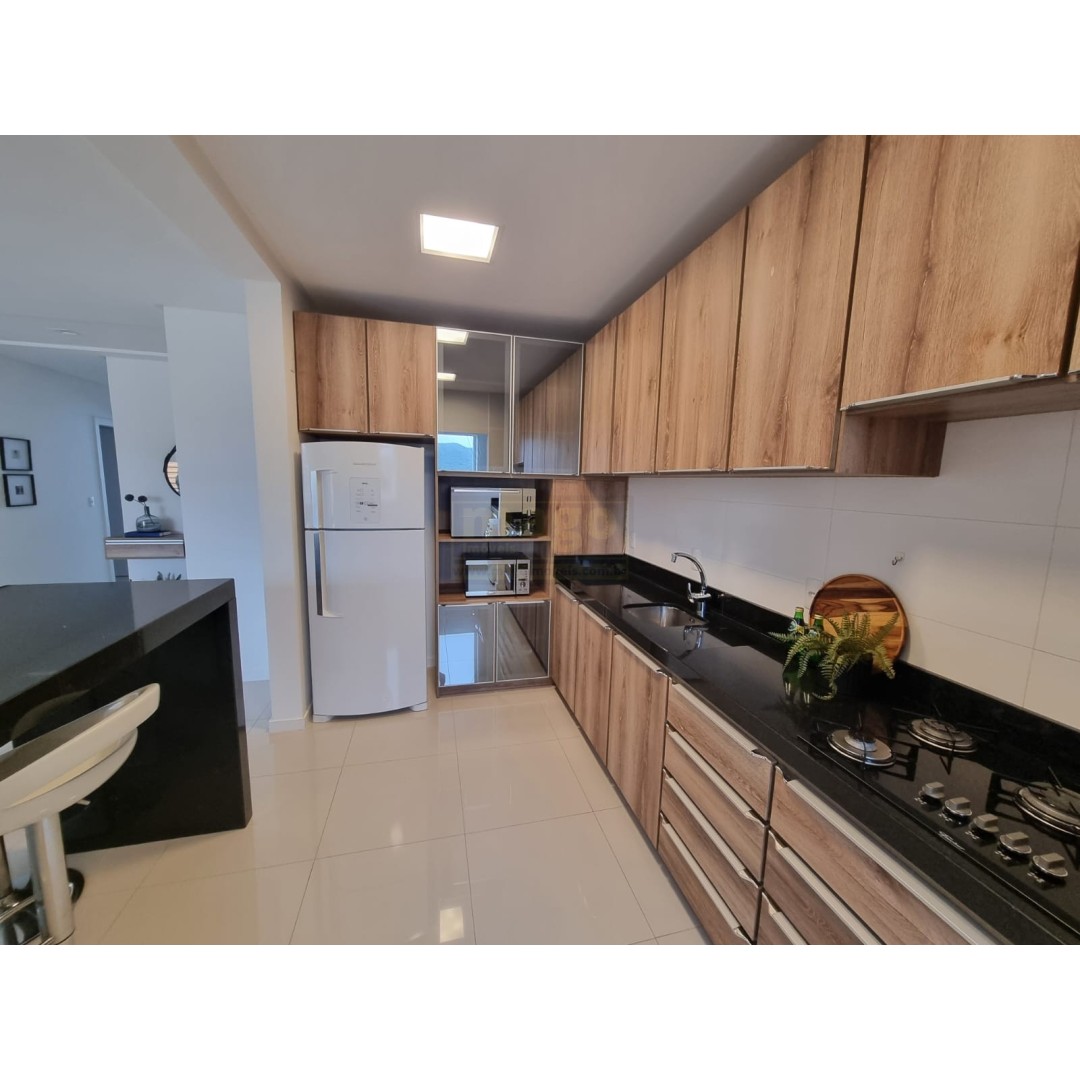 Apartamento 2 suítes para Venda no bairro Pioneiros em Balneário Camboriú