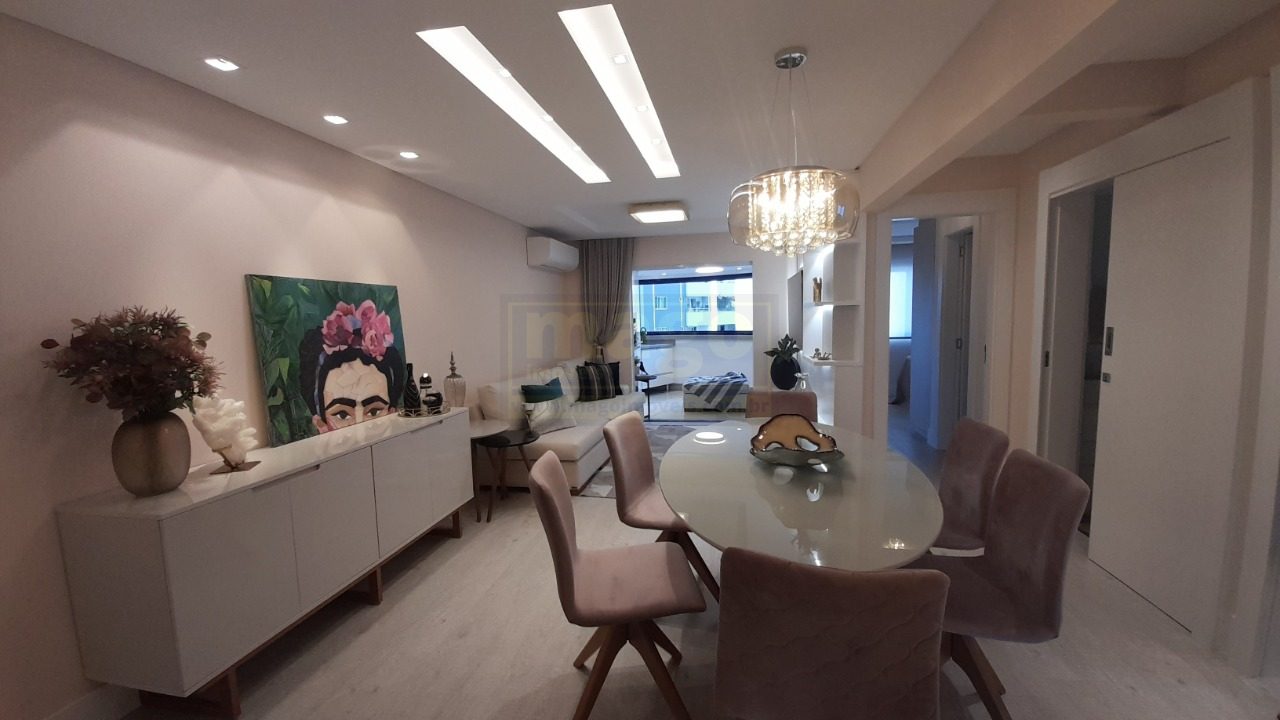 Apartamento 3 quartos para Venda no bairro Centro em Balneário Camboriú