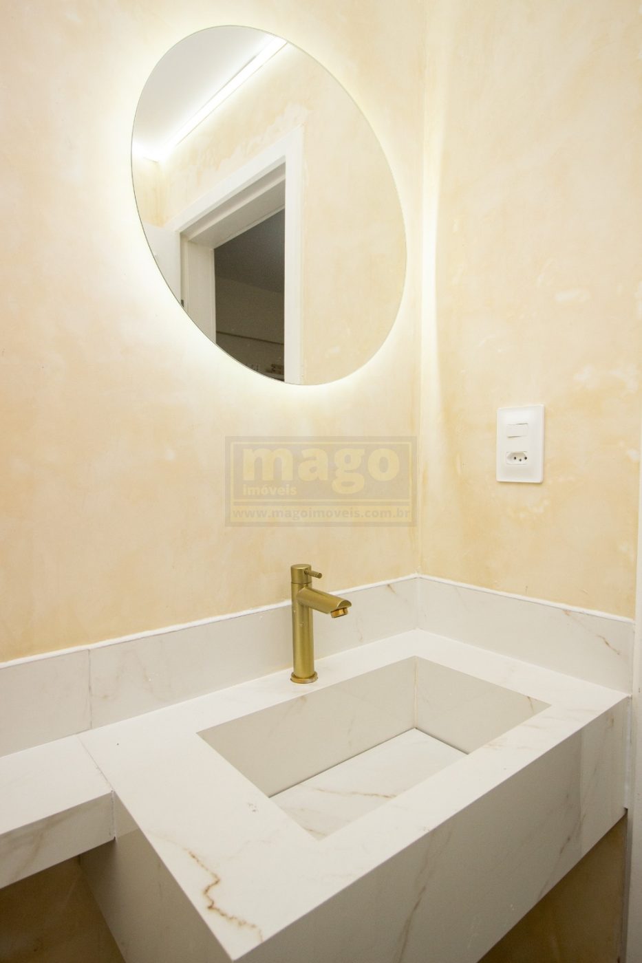 🏡 Studio Reformado à Venda  Excelente Investimento para Airbnb em Balneário Camboriú