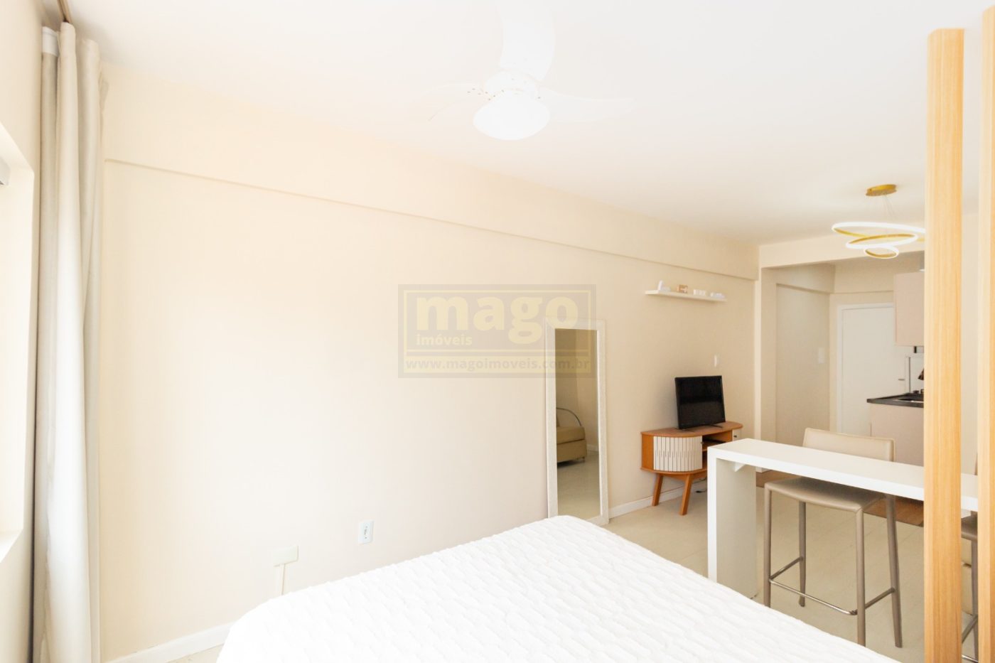 🏡 Studio Reformado à Venda  Excelente Investimento para Airbnb em Balneário Camboriú