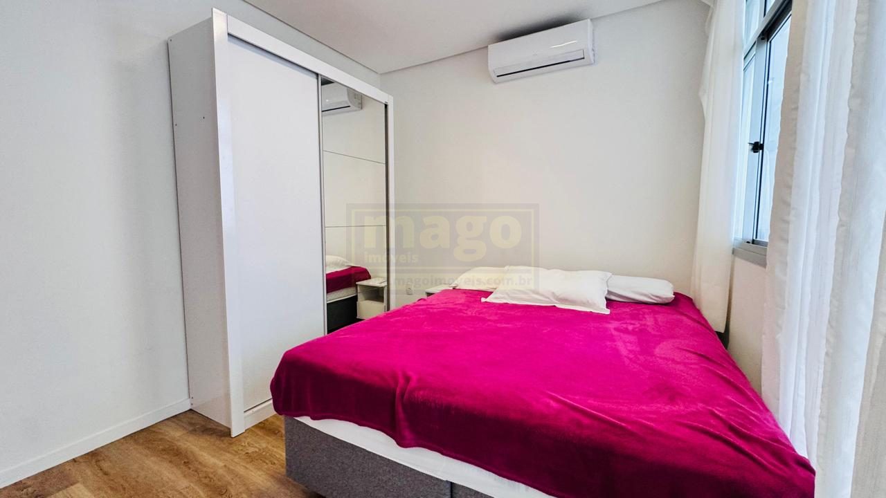 Apartamento para Locação na Avenida Atlântica – 4 Dormitórios e 2 Vagas de Garagem