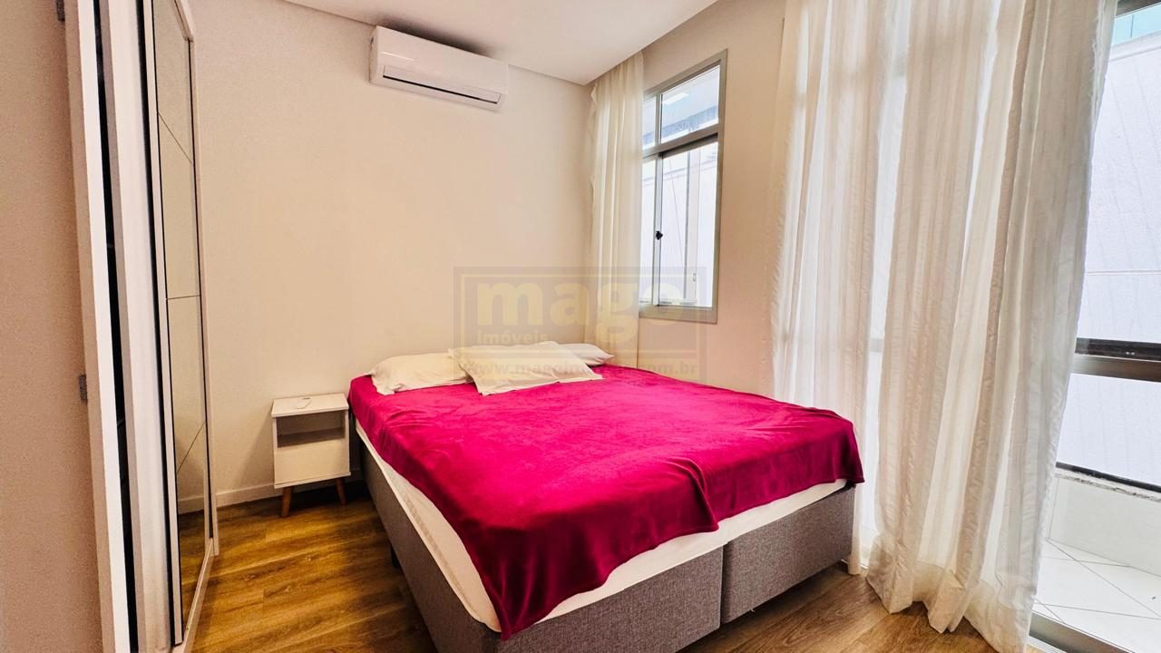 Apartamento para Locação na Avenida Atlântica – 4 Dormitórios e 2 Vagas de Garagem