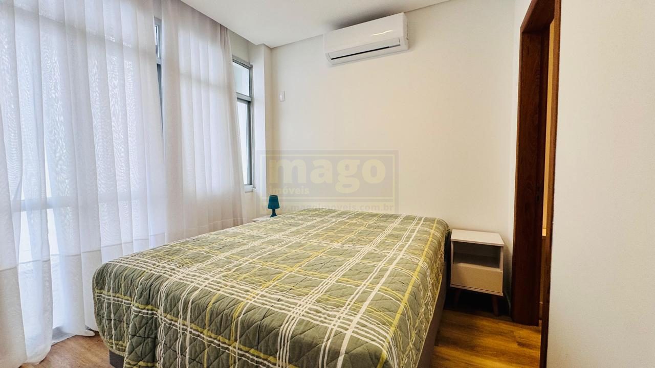 Apartamento para Locação na Avenida Atlântica – 4 Dormitórios e 2 Vagas de Garagem