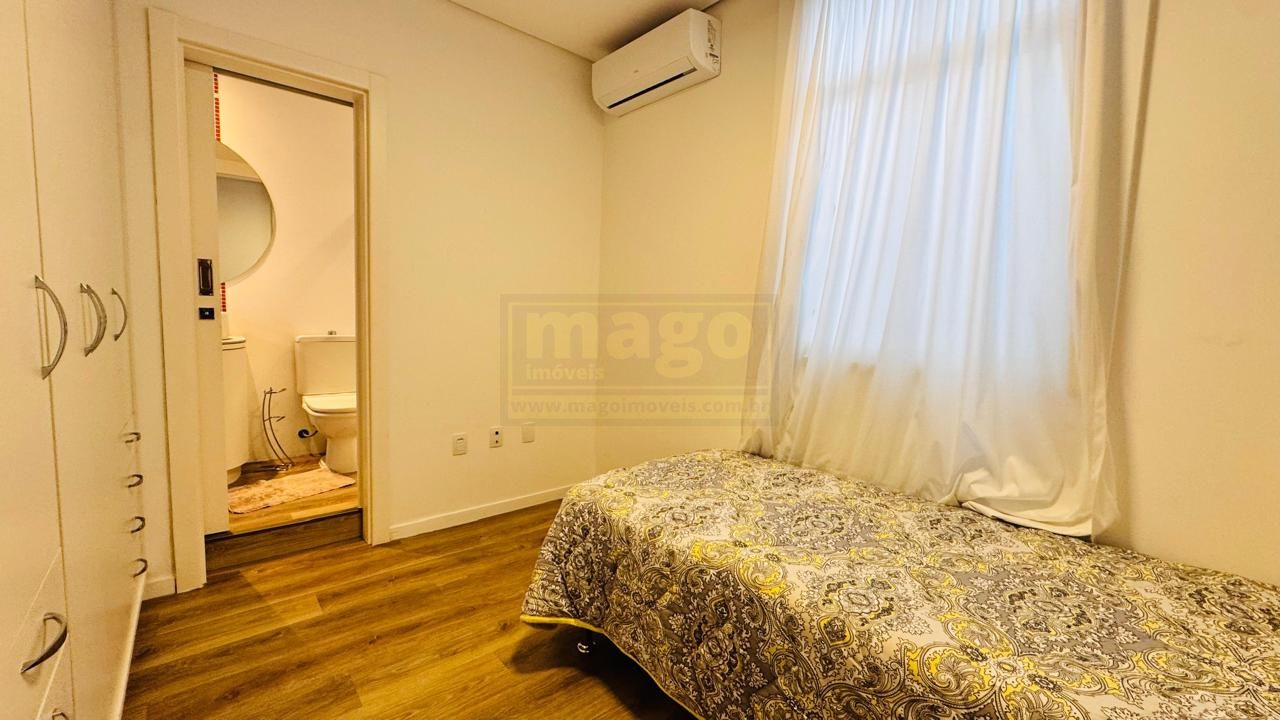 Apartamento para Locação na Avenida Atlântica – 4 Dormitórios e 2 Vagas de Garagem