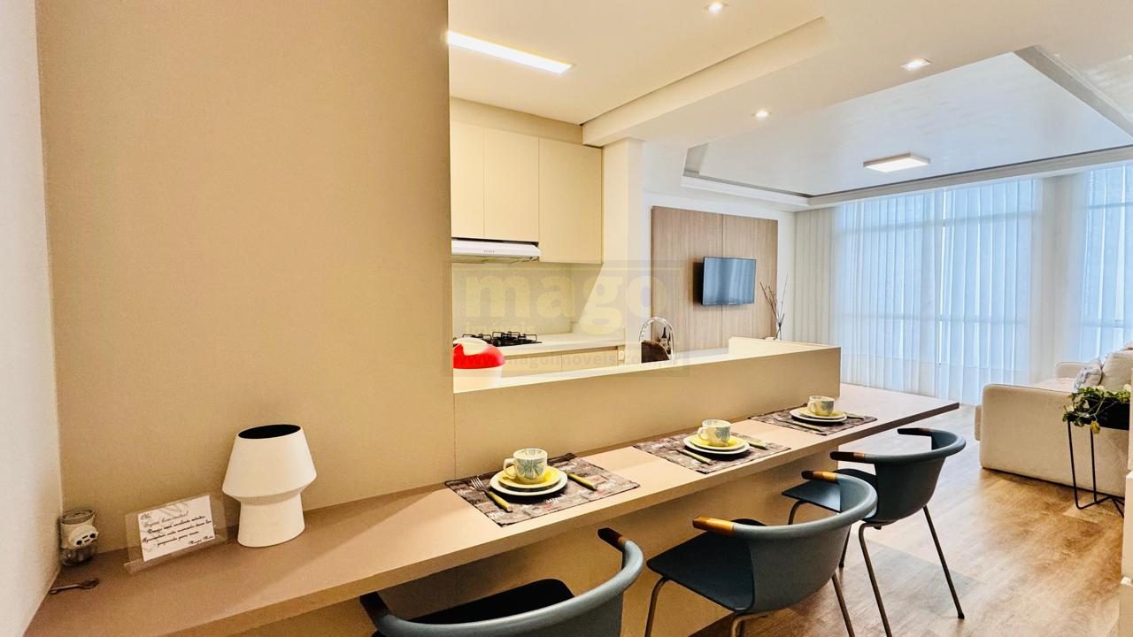 Apartamento para Locação na Avenida Atlântica – 4 Dormitórios e 2 Vagas de Garagem
