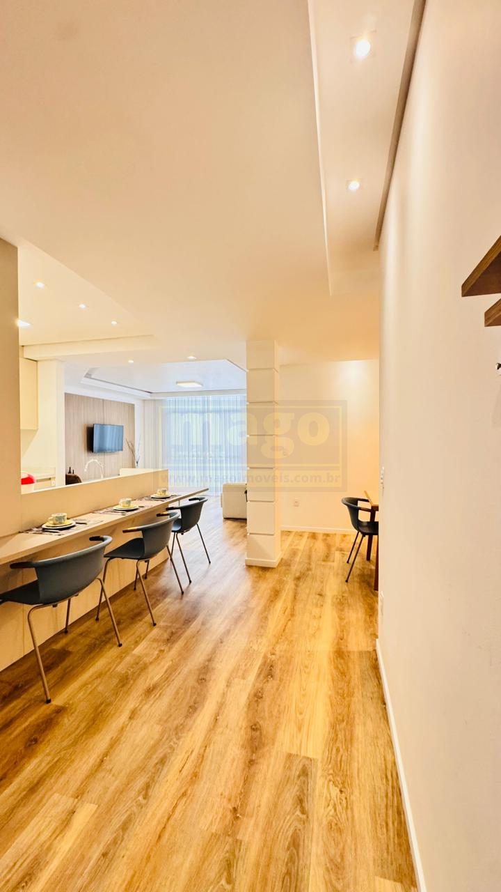 Apartamento para Locação na Avenida Atlântica – 4 Dormitórios e 2 Vagas de Garagem
