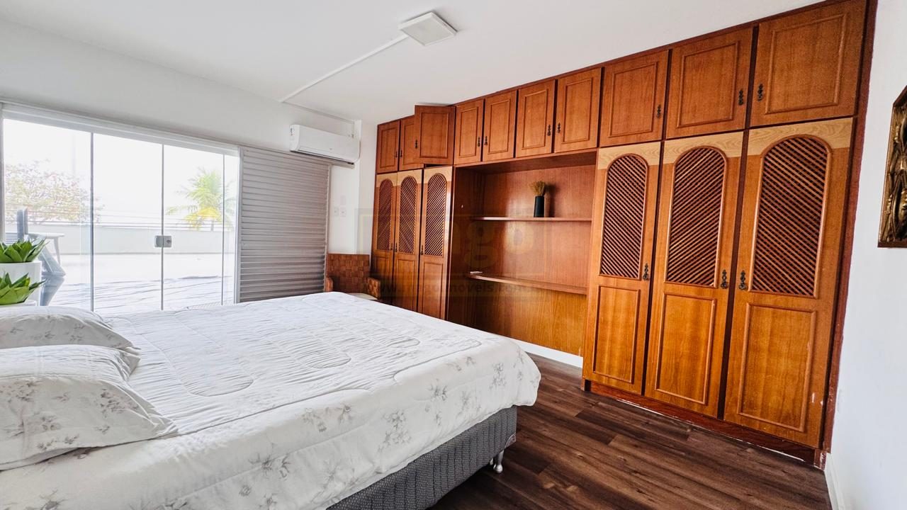  Apartamento para Locação na Avenida Atlântica – 3 Suítes e 1 Vaga de Garagem
