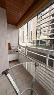 Apartamento 2 quartos para Locação Anual na Avenida Atlântica Balneário Camboriú
