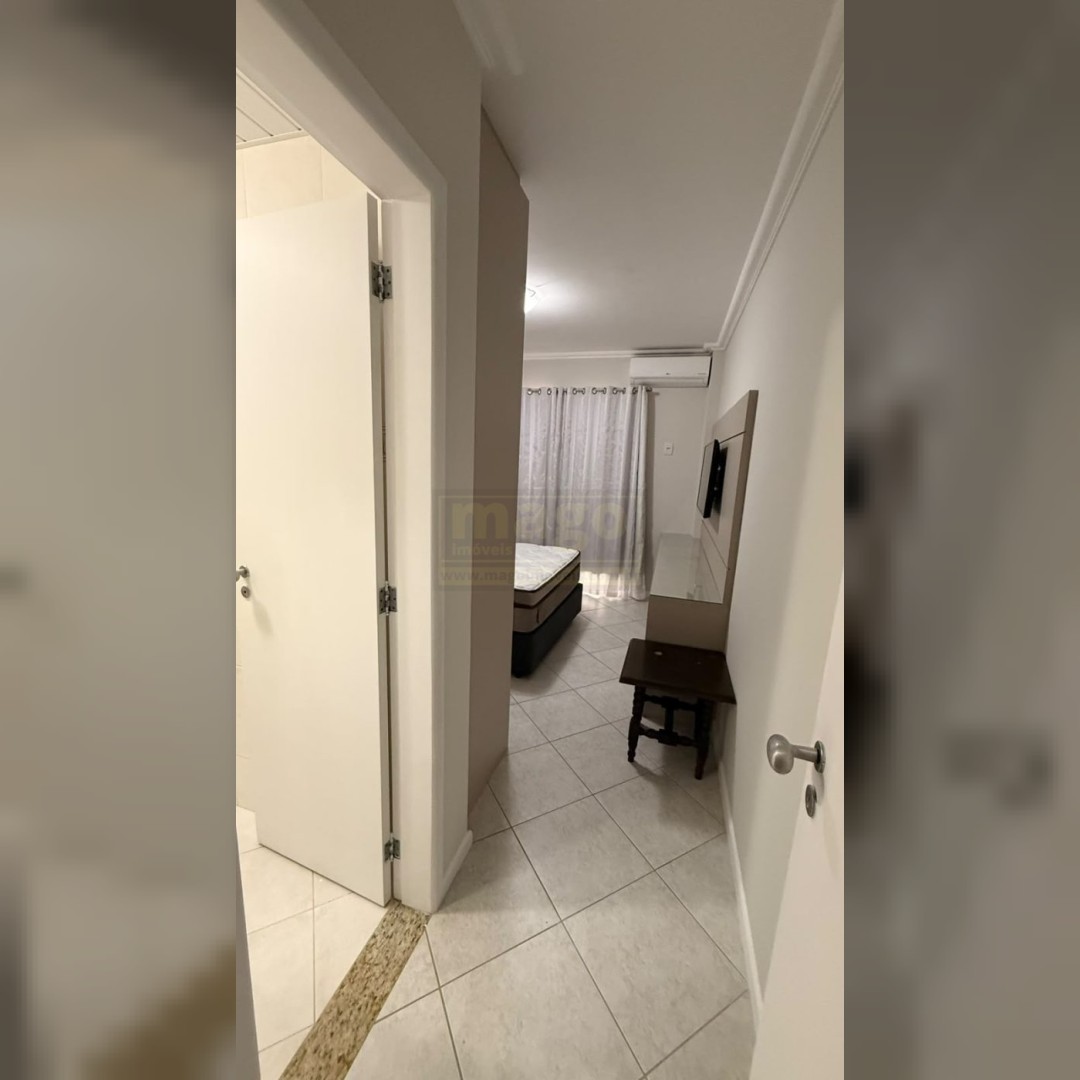 Apartamento 2 quartos para Locação Anual na Avenida Atlântica Balneário Camboriú